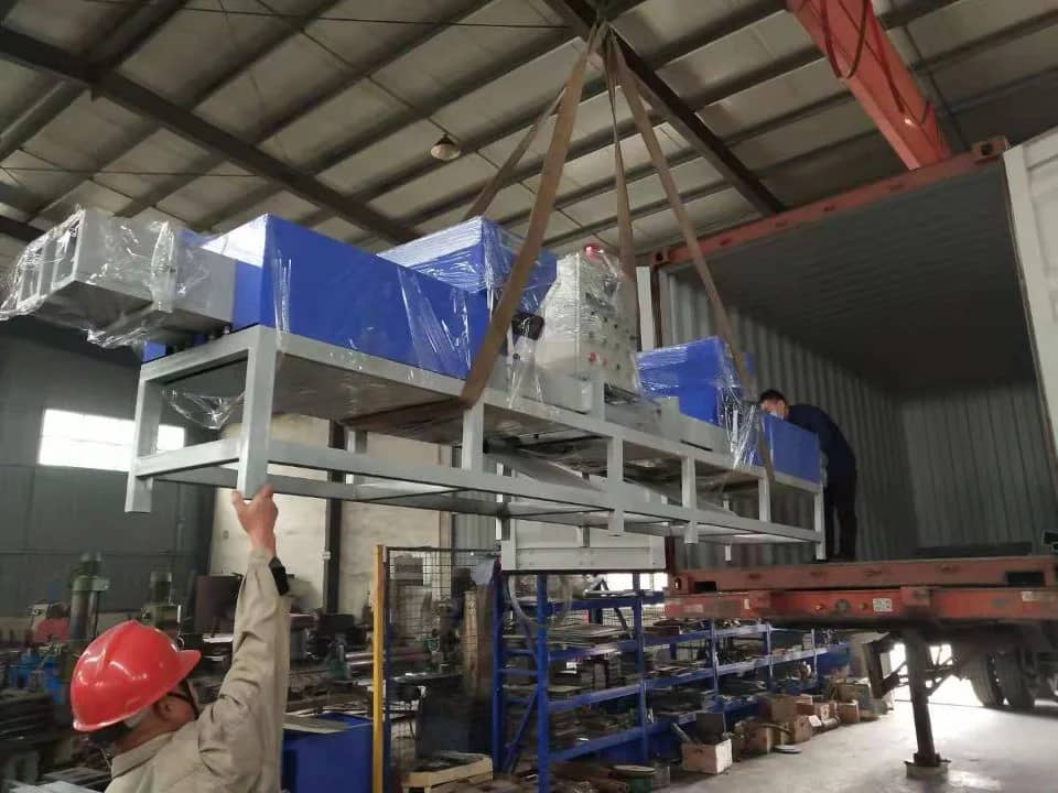 Sawdust pallet block plant shipment